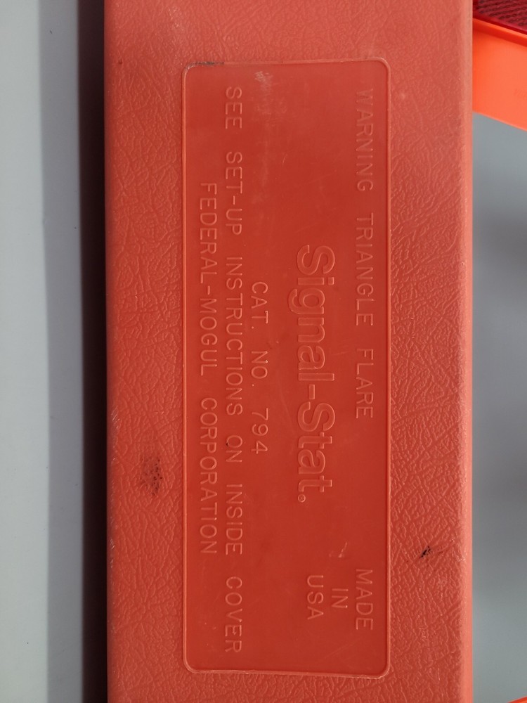 Signal-Stat Reflective Warning Triangle Safety Emergency Kit