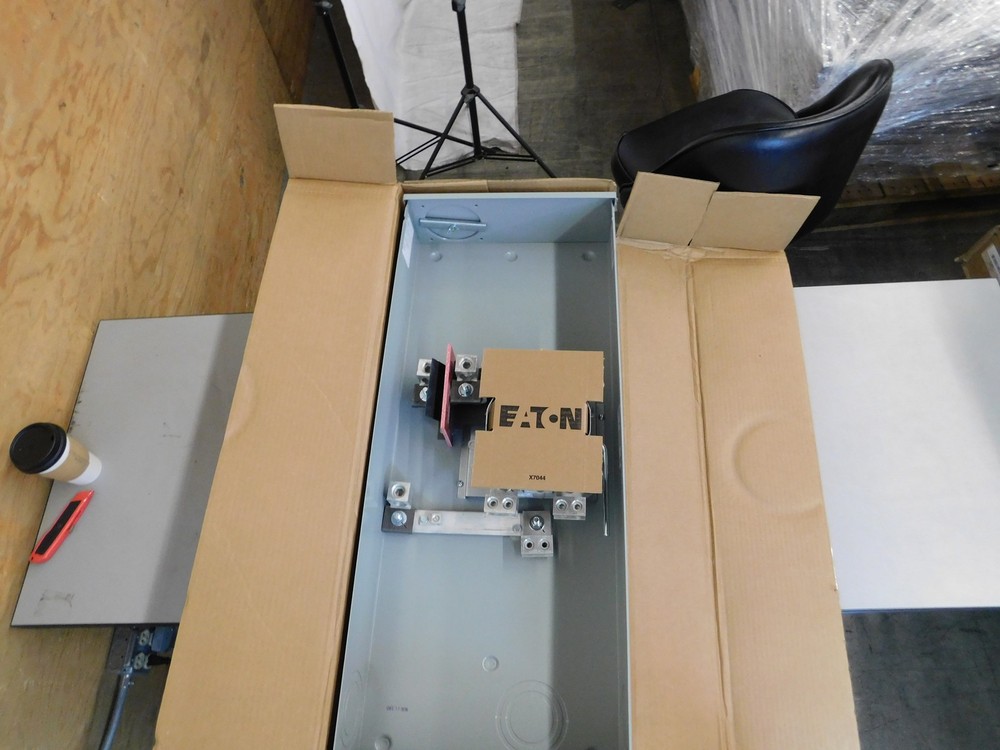 Eaton UTH43369UCH Meter Sockets