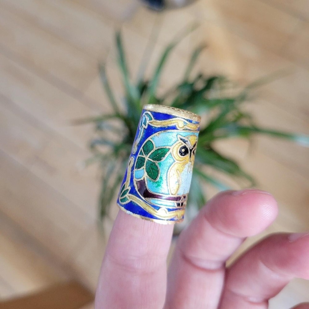 Vintage Cloisonne Owl Thimble