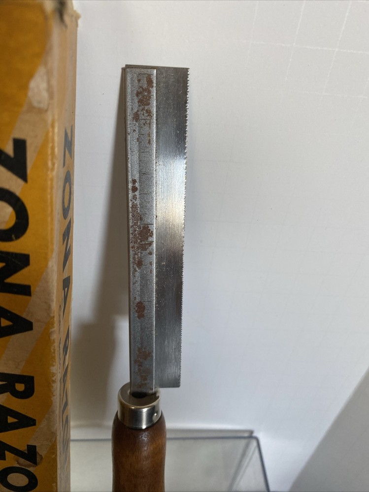 In Box Zona Thin Razor Saw With Handle
