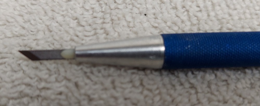 Techni Pro Retractable Knife 7581E009