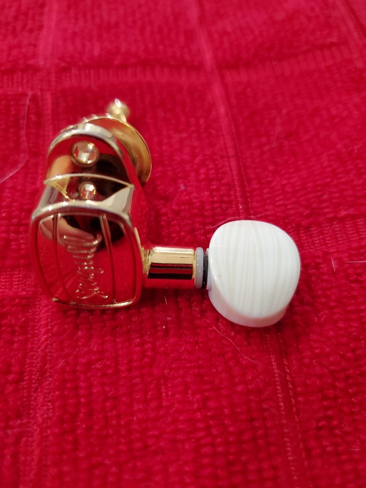 Seagull Guitar Tuner