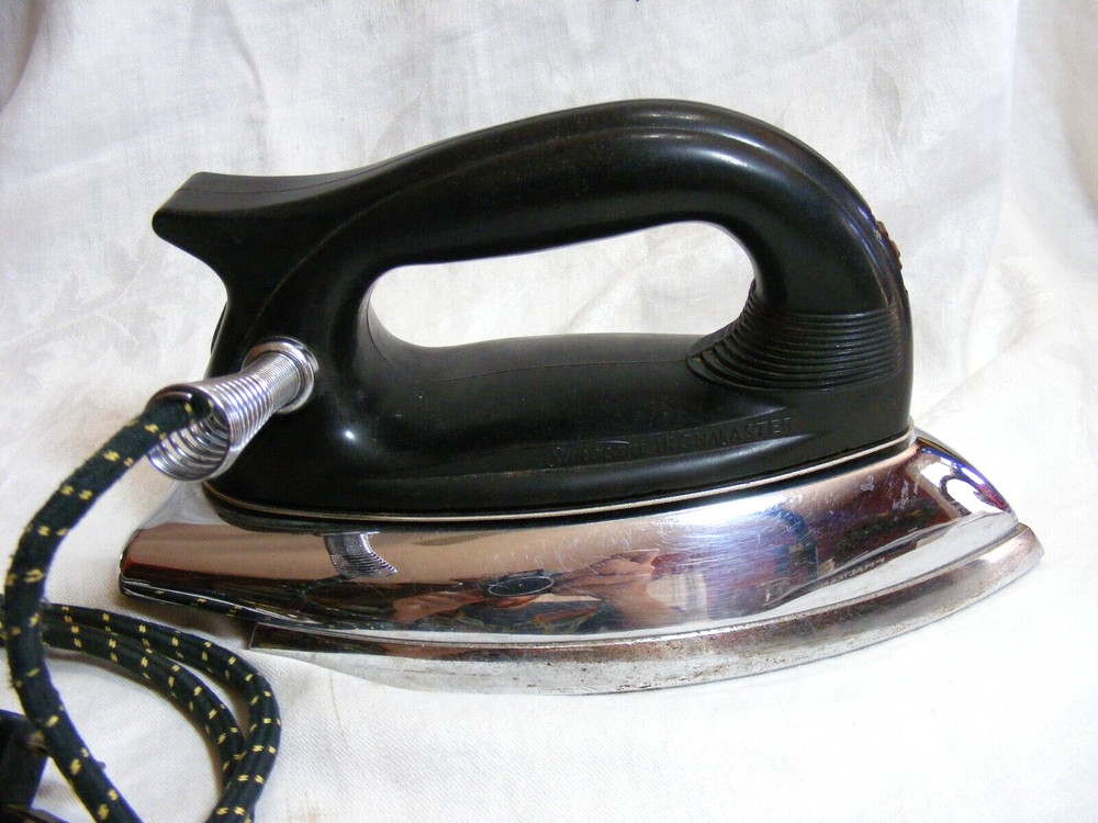 Vintage Sunbeam Model A-9 Iron Master 9-d