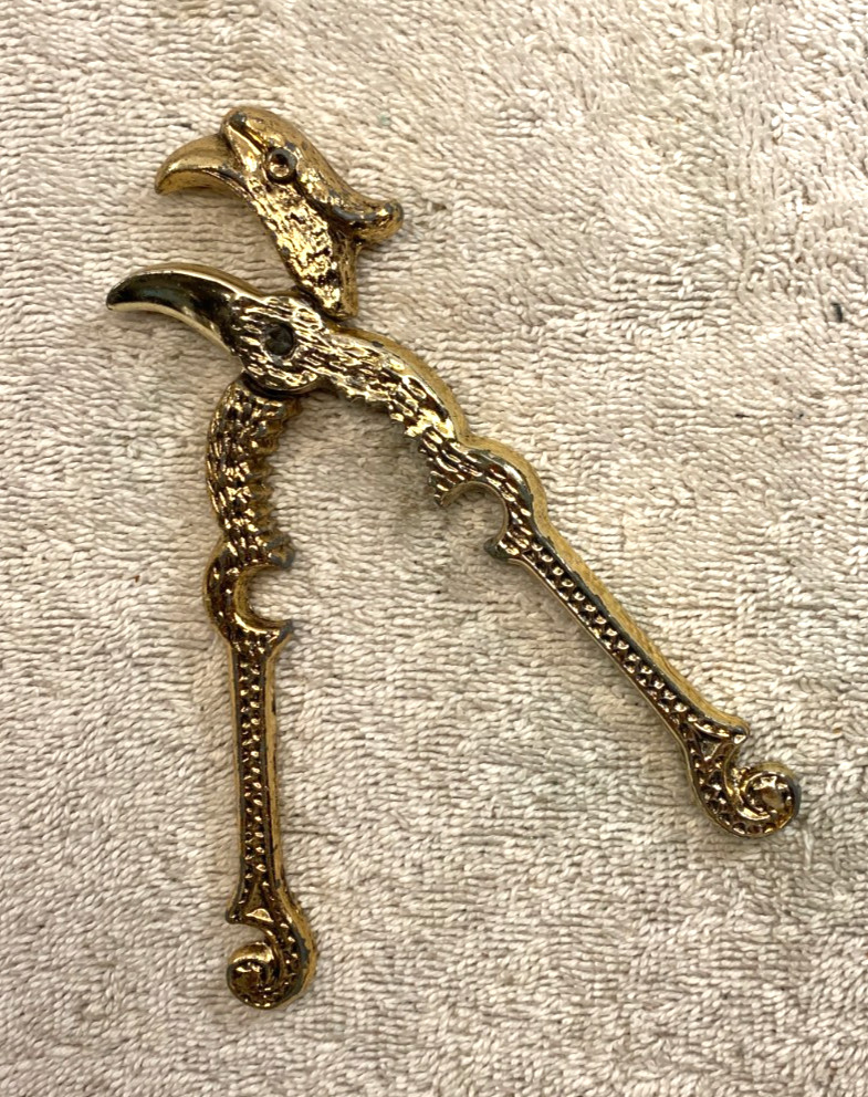 VINTAGE NUTCRACKER PARROT EAGLE BIRD SILVER METAL