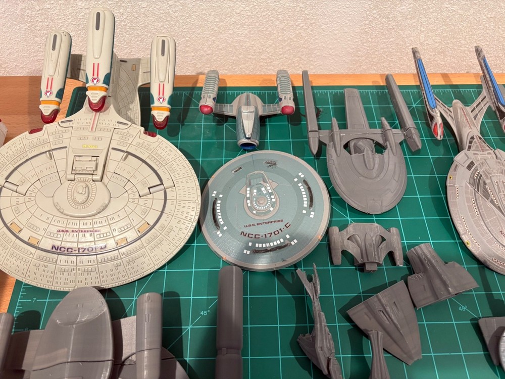 star trek 1/2500
