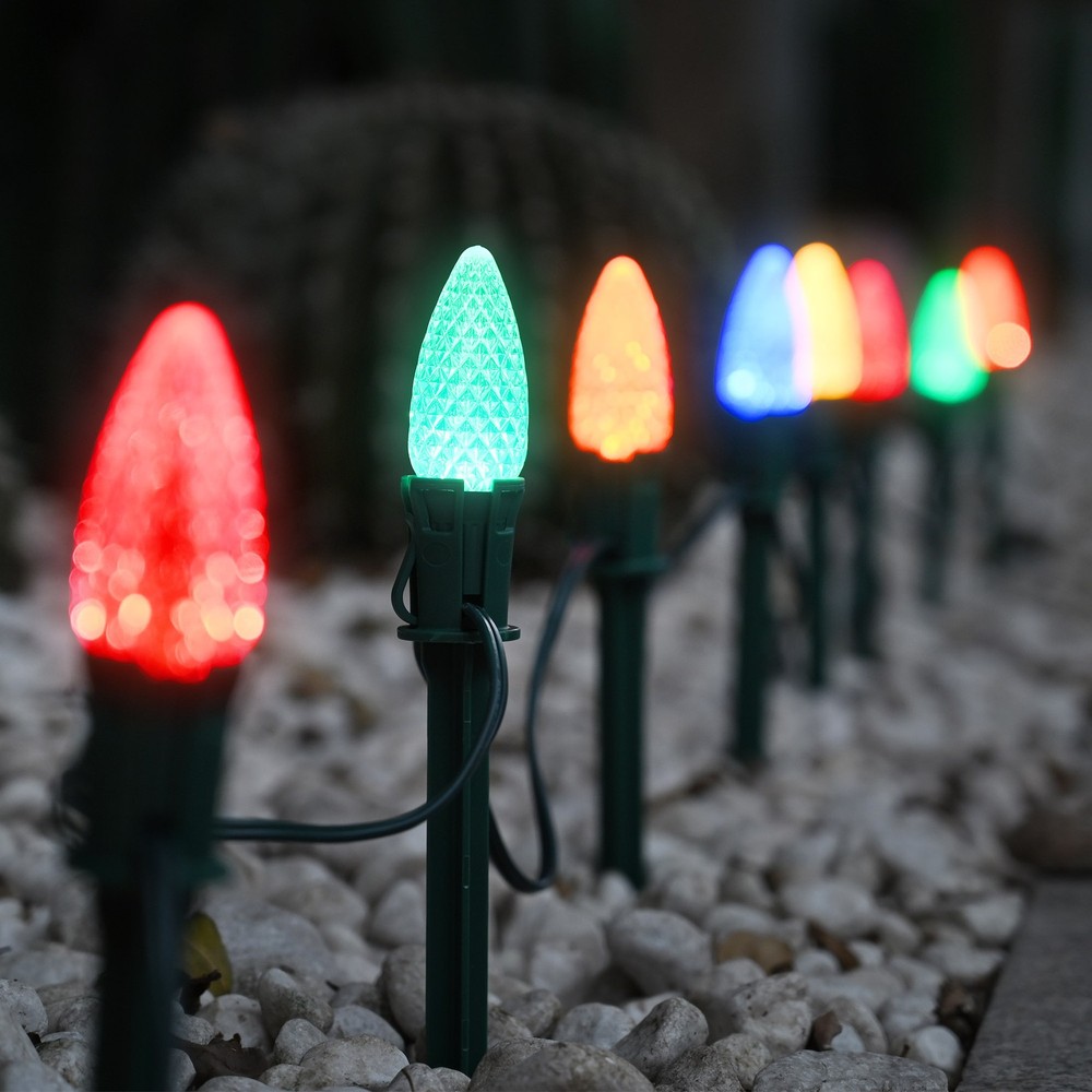 DELight Christmas Light Stakes for C9 String Lights Pathway Yard Lawn 100Pcs