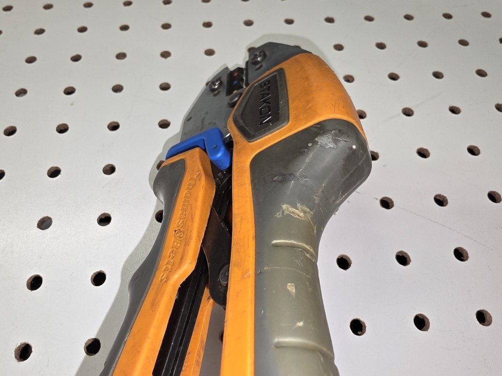 ERG 4255 STAKON Thomas & Betts crimper
