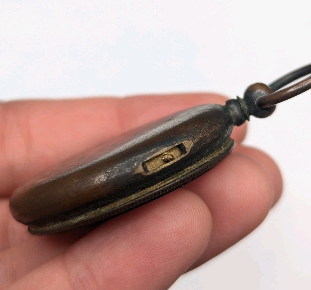 Vintage Pocket Compass Floating Dial Brass Case *Read*