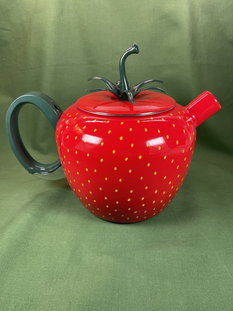 Vtg COPCO ENAMELWARE STRAWBERRY 2.5 Quart - Tea Kettle *Missing Whistle Cap*