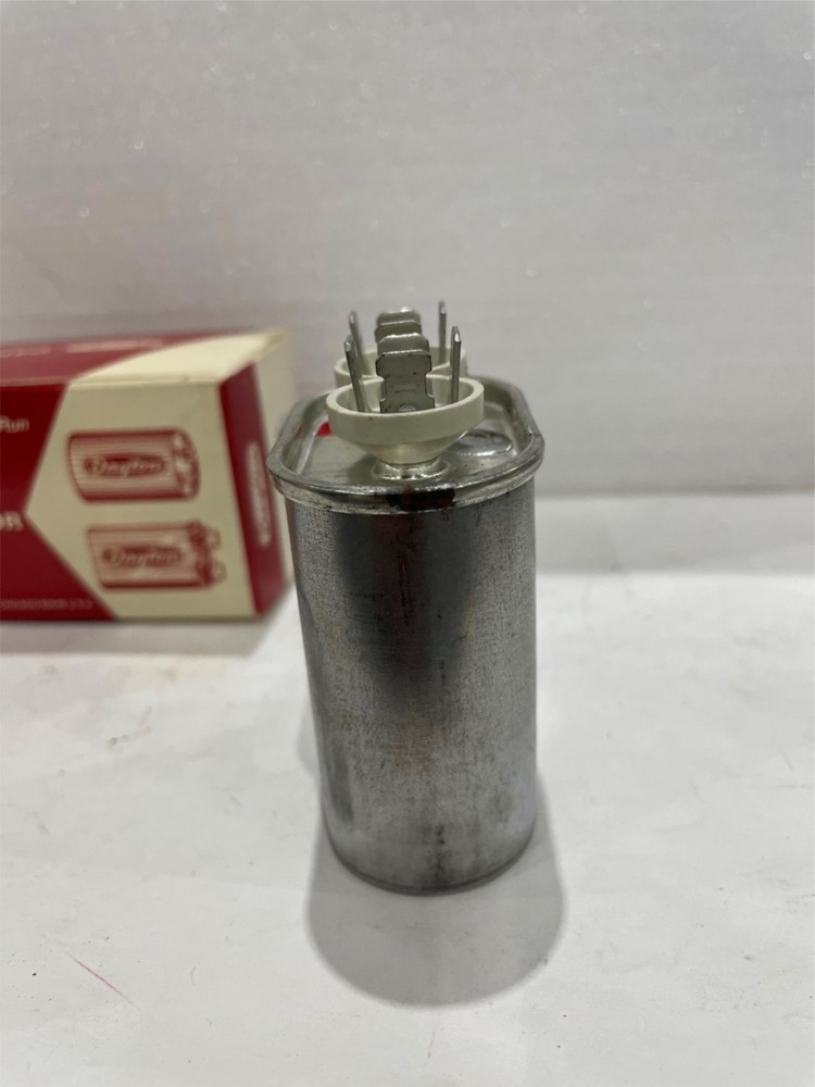 Mallory, OPN57OZ, Capacitor, used