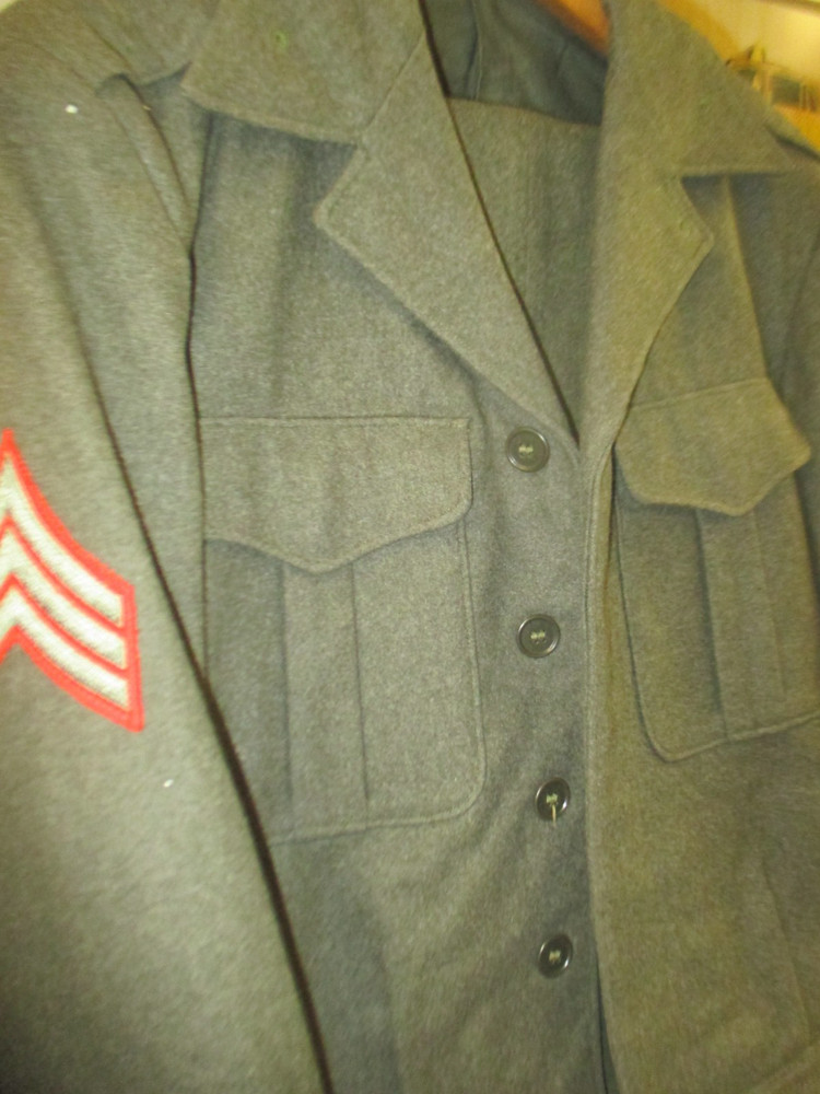 WWII USMC Marine Corps Sergeant Ike Jacket / Uniform