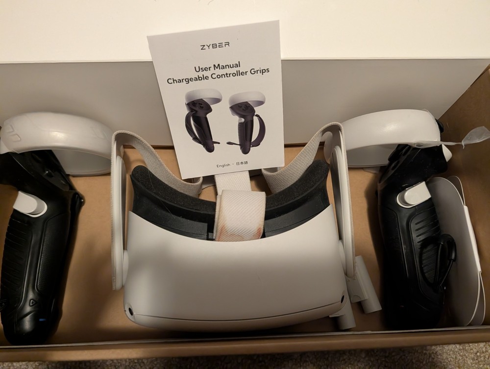 Meta Oculus Quest 2 128GB VR Headset - Fully Functional except Left Controller