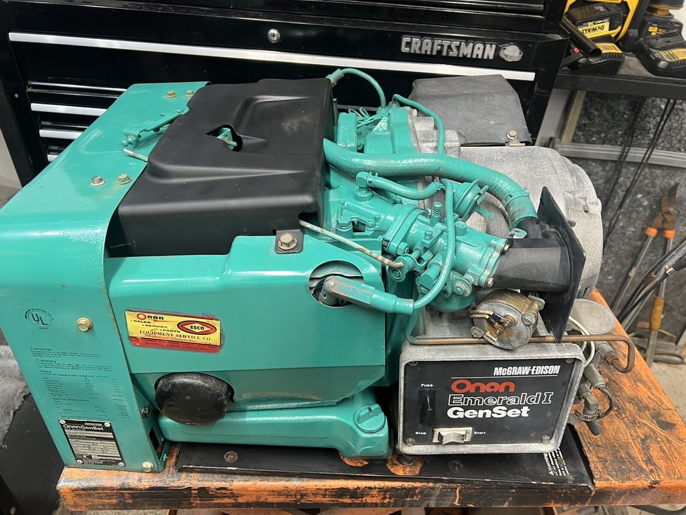 ONAN EMERALD 1 4000 WATT RV GENERATOR (click Item Description Needs Work)