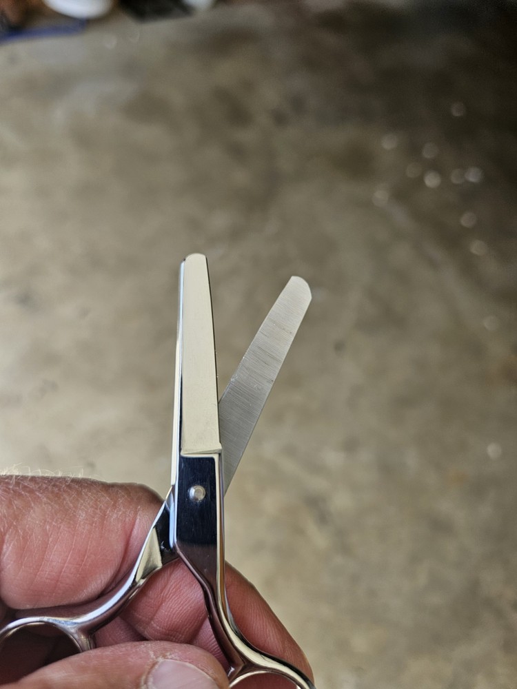 2 Pair Gingher Blunt Tip Scissors 4" & 5" Italy Real Nice