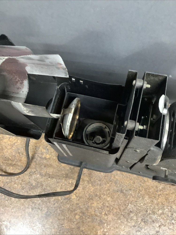 Antique SVE Tri-Purpose Projector Model AAA Bulb Is Missing