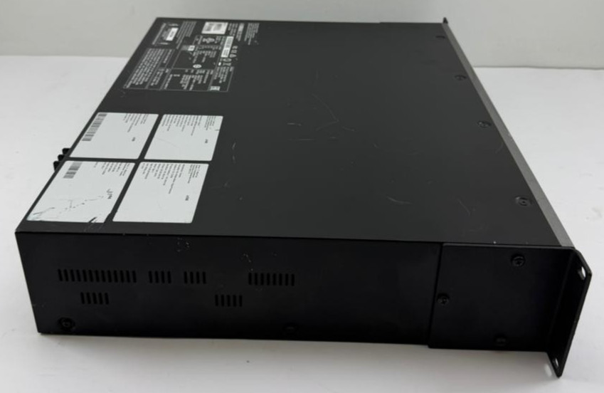 YAMAHA MRX7-D SIGNAL PROCESSOR *POWERS ON-WORKING*