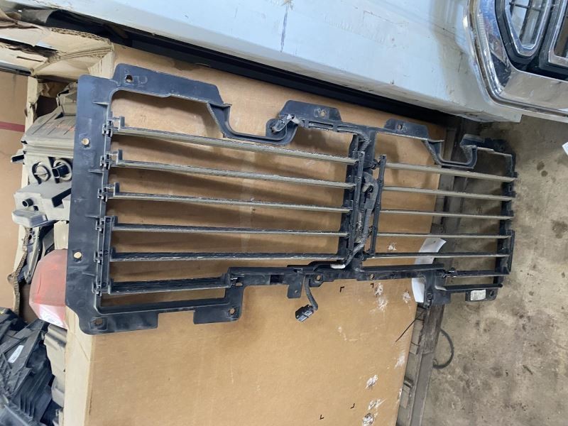 YUKON     2017 Air Shutter 1867612