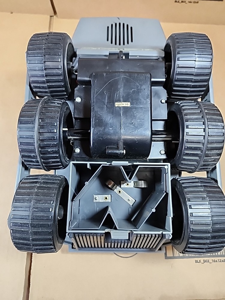 1979 Milton Bradley BIG TRAX Programmable Vehicle W/instructions Untested