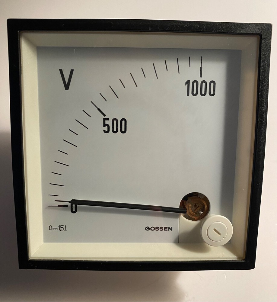 Gossen Voltage Meter 25V-600V CAT111