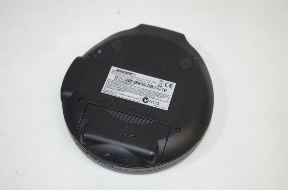 BOSE Compact Disc PM-1 Personal Portable CD Player Bad Screen