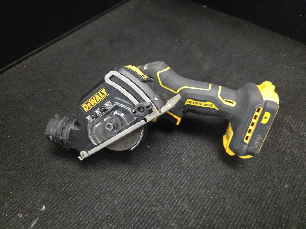 Dewalt DCS438 20V Max XR Brushless Cordless 3" Cut-Off Tool - Tool Only