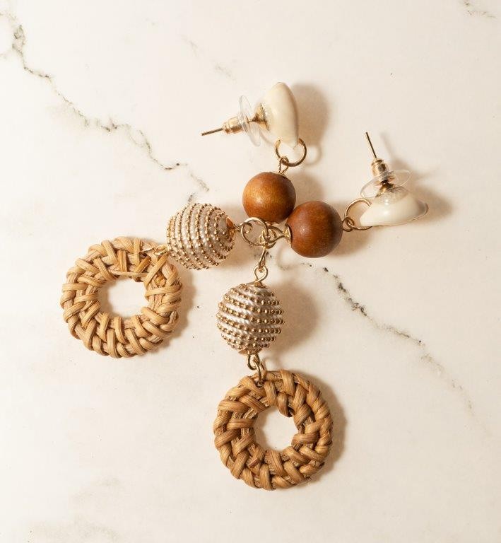 Wood Shell Drop Earrings