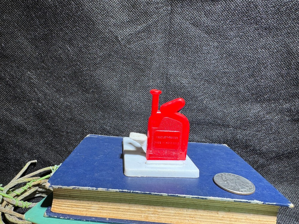 Antique Automatic Needle Threader