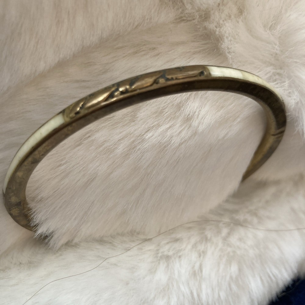 Vintage Brass bangle