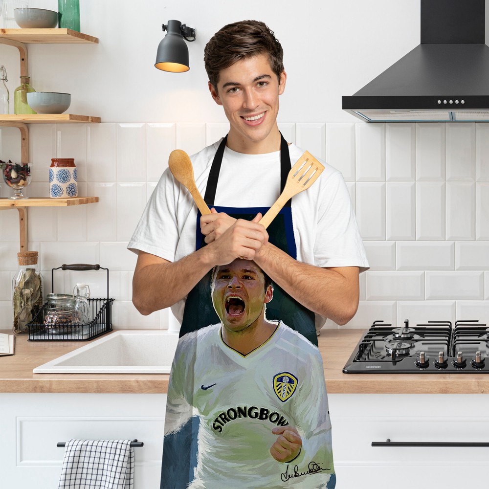 Leeds - Lee Buccilli - Viduka - Apron
