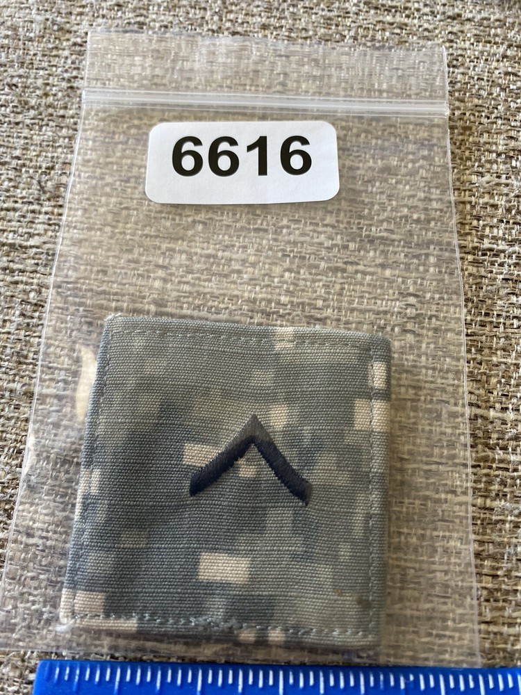 US Army Private PVT E-2 Rank ACU Hook / Loop Patch INV6616