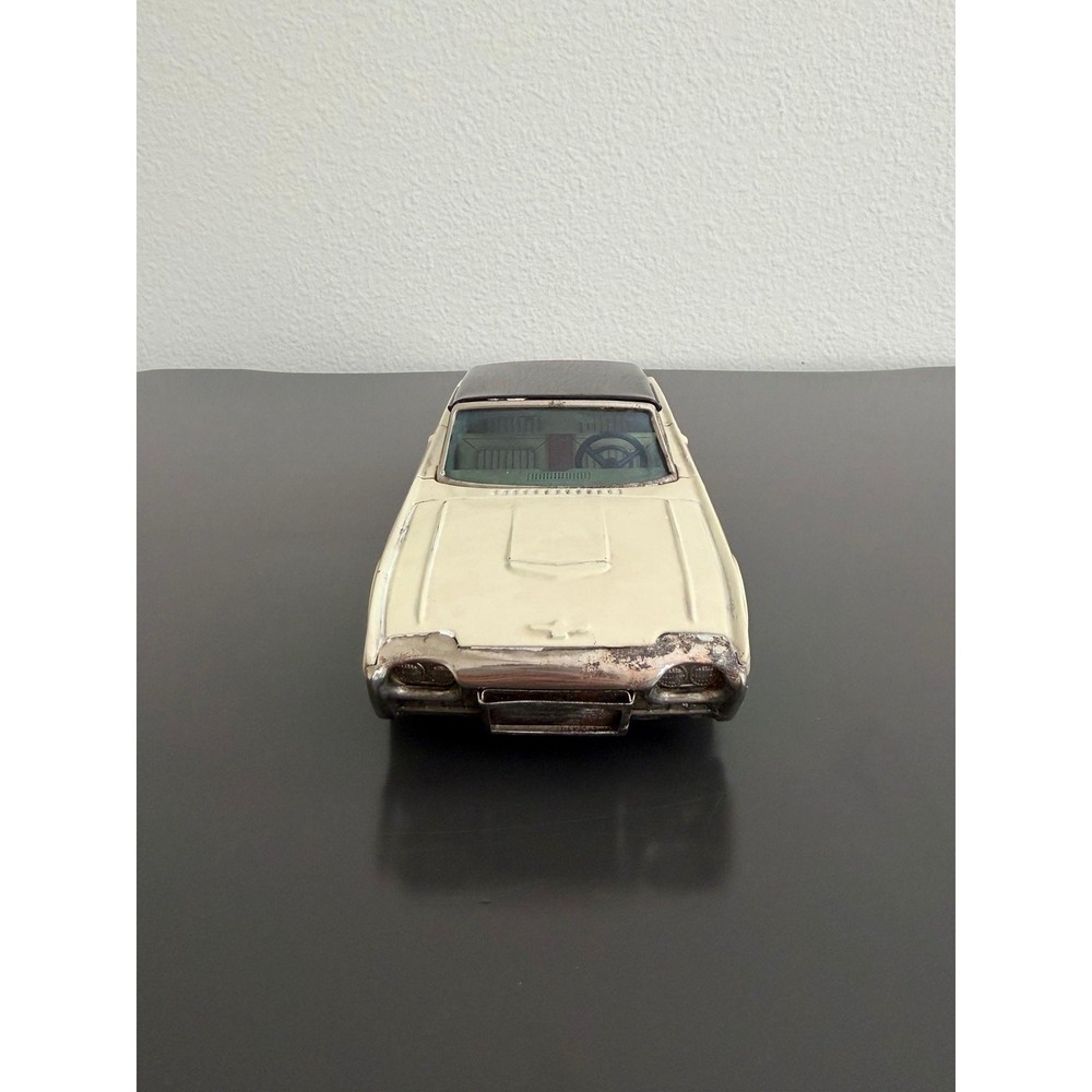 Vintage Model 1961 Ford Thunderbird
