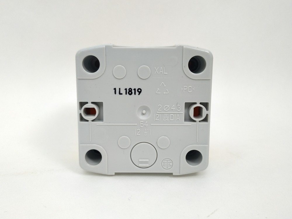 Schneider Xalk178f, 011364 Yellow Complete Control Box