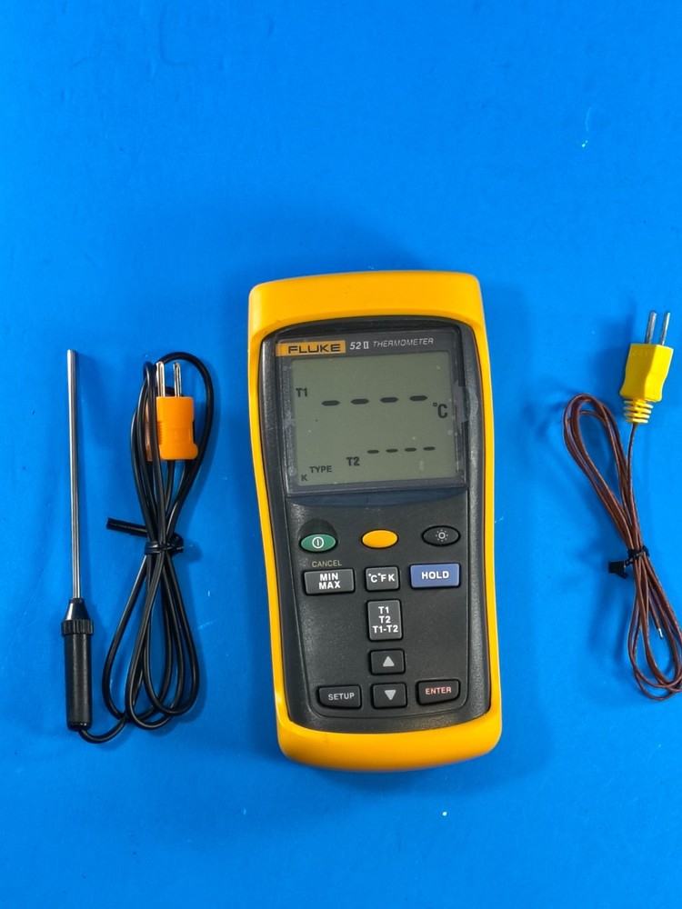 Fluke 52 II  Thermocouple Thermometer Meter !