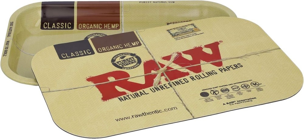 RAW Gift Set – Tray w/ Lid, 110mm Roller, Tips, BIC Lighter & Case Holder