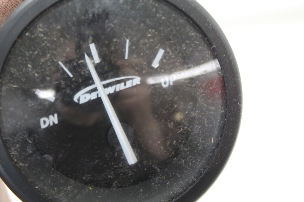 DETWILER TRIM GAUGES