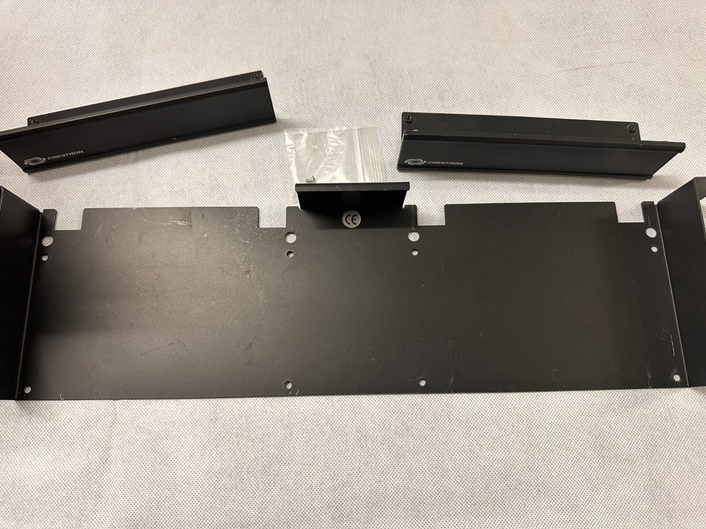 Crestron Mounting Bracket with 2 Faceplates – Wall Plate Kit