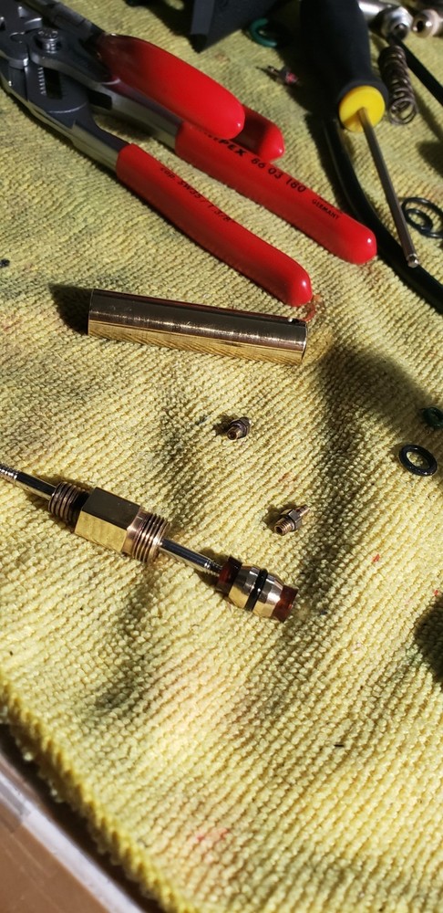 2002 WGP Vertical Feed Autococker