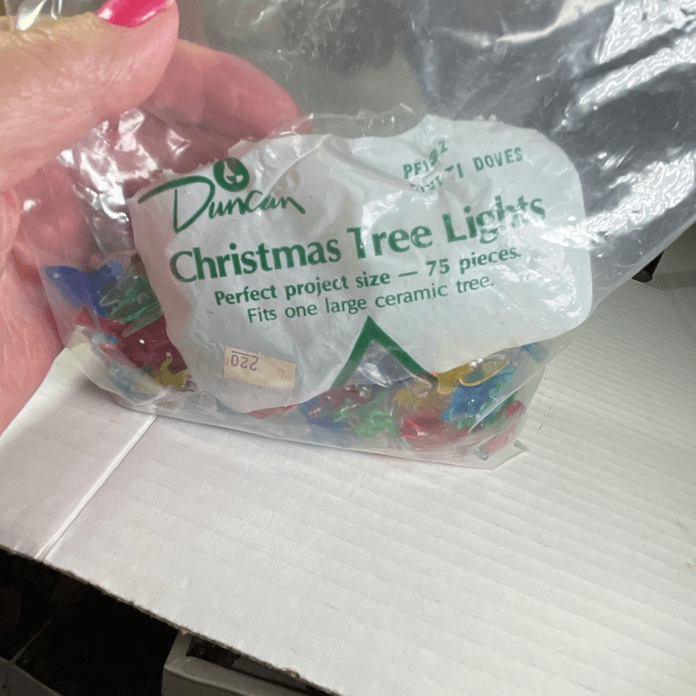 Duncan Doves lights for large ceramic tree. Approximately 130 pieces