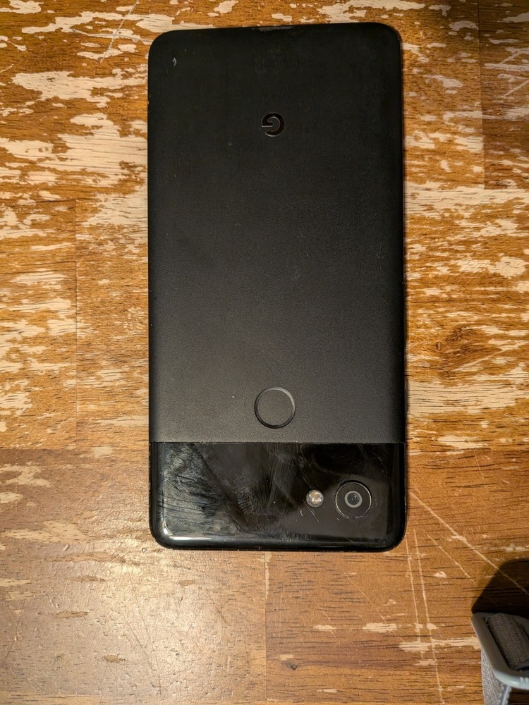 Google Daydream View Gray VR Headset, Controller & Smartphone Bundle