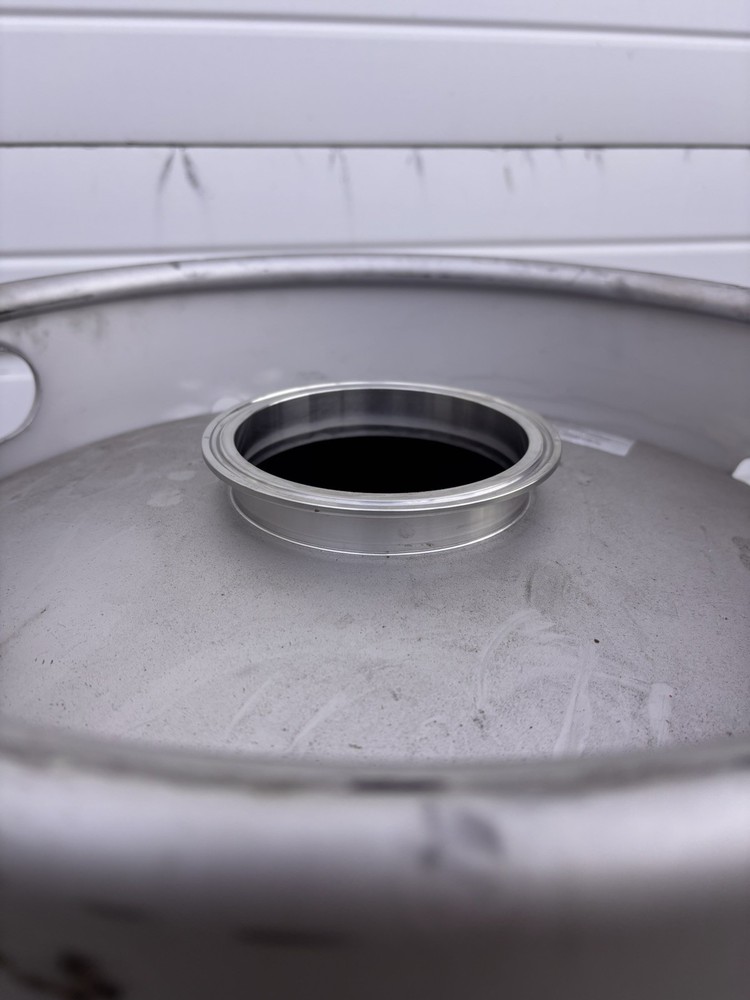 New Dual Handle Stainless Steel Keg 15.5 Gallon