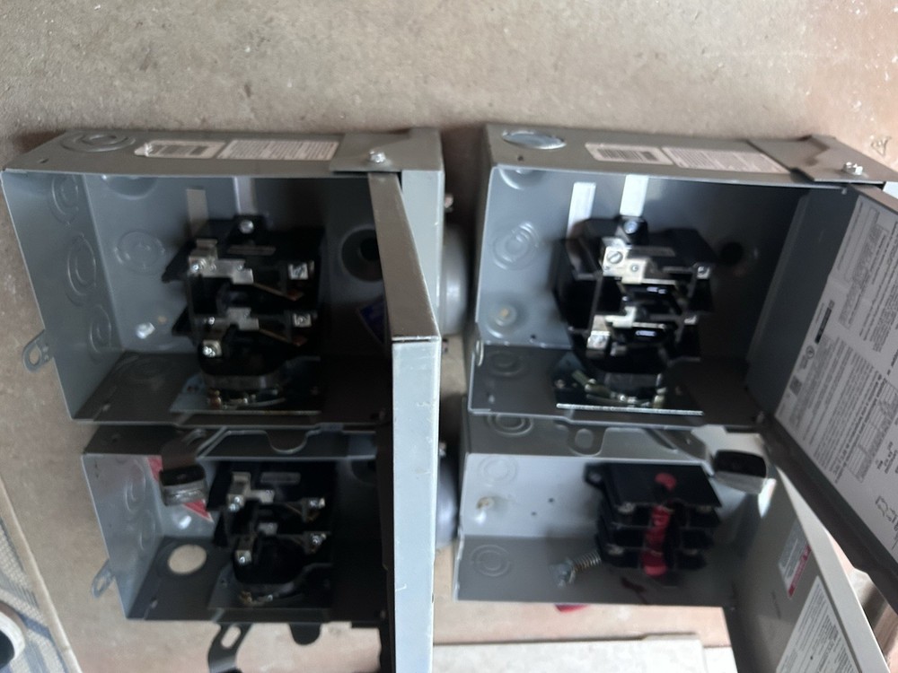 60amp & 30amp Disconnect Switches 4pc