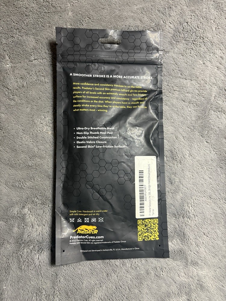 Predator Second Skin Billiard Glove Left Bridge Hand Small/Medium Black