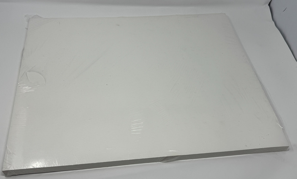 Archival Methods 16x20" White Paper, 100 Sheets *bent corners