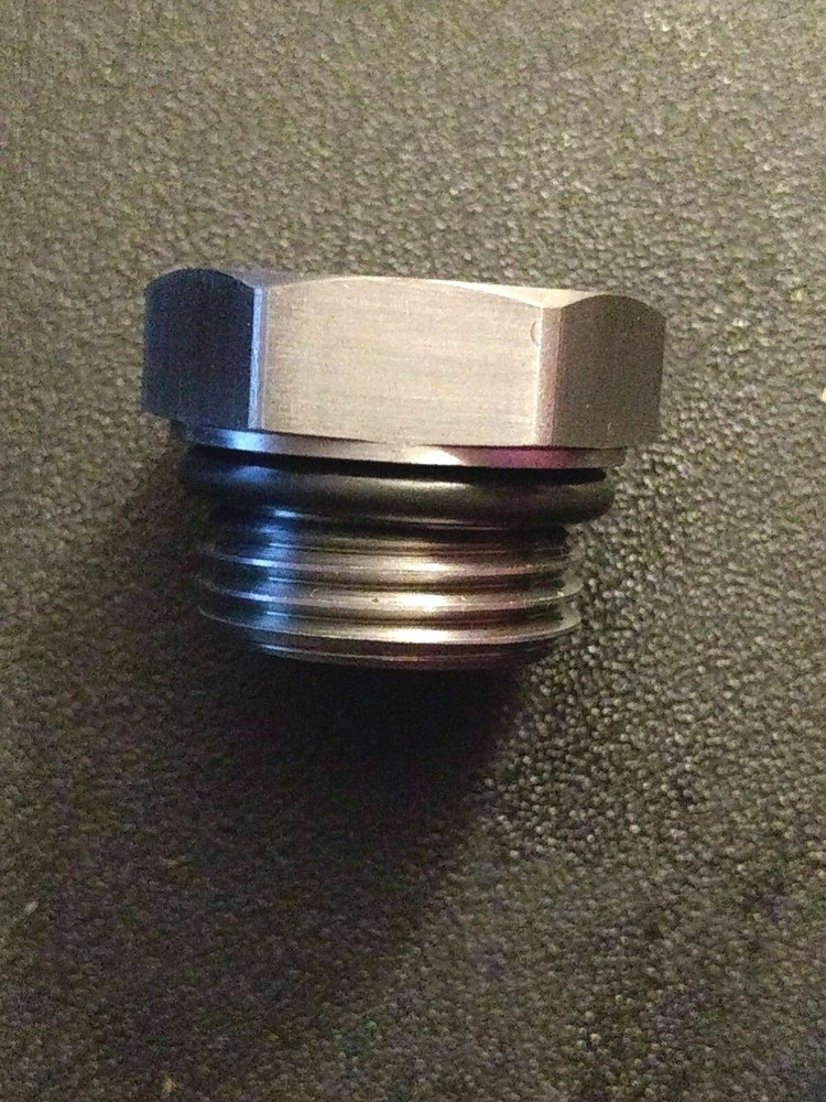 John Deere Tractor Oil Pan Drain Plug
