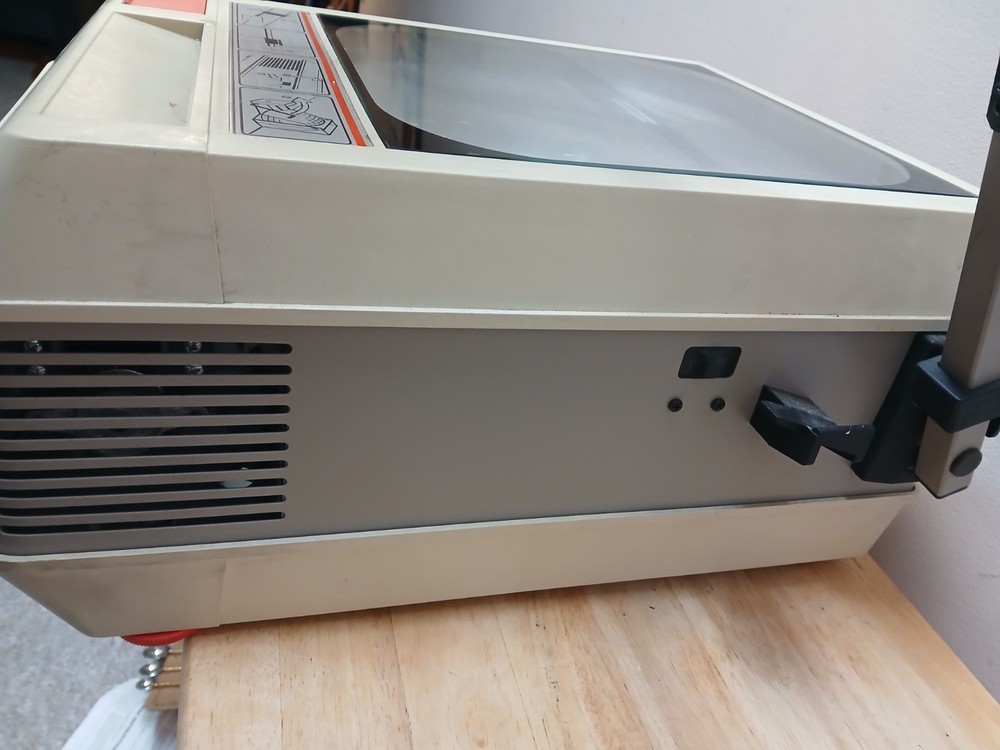 Vintage Apollo Eclipse AI 2000 Overhead Projector W/ Manual - Tested & Works