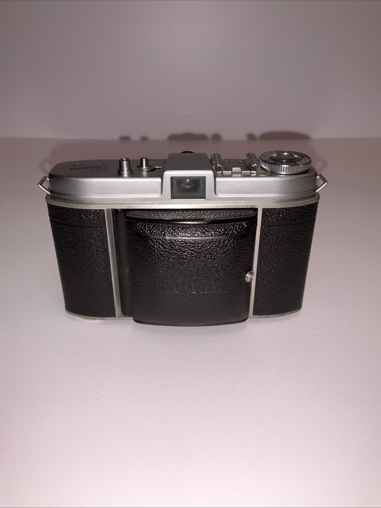 Vintage Retina Folding Camera + Case (Intermittent Shutter)
