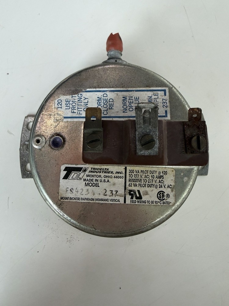 FS4234-237 tridelta pressure switch