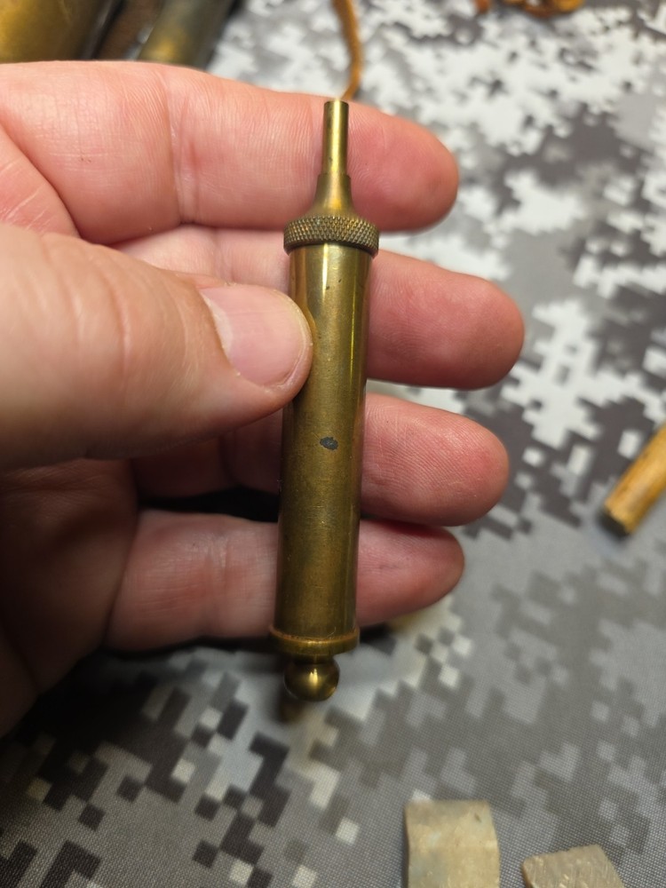 BLACK POWDER MUZZLELOADER FLINTLOCK TOOLS LOT CVA FLASK 2 TC FLINTS PAN PRIMER