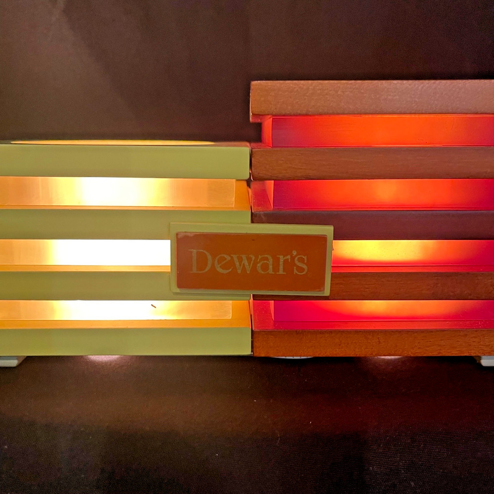 DEWARS BACK BAR 2 BOTTLE GLORIFIER LIGHT UP DISPLAY RARE- NIB