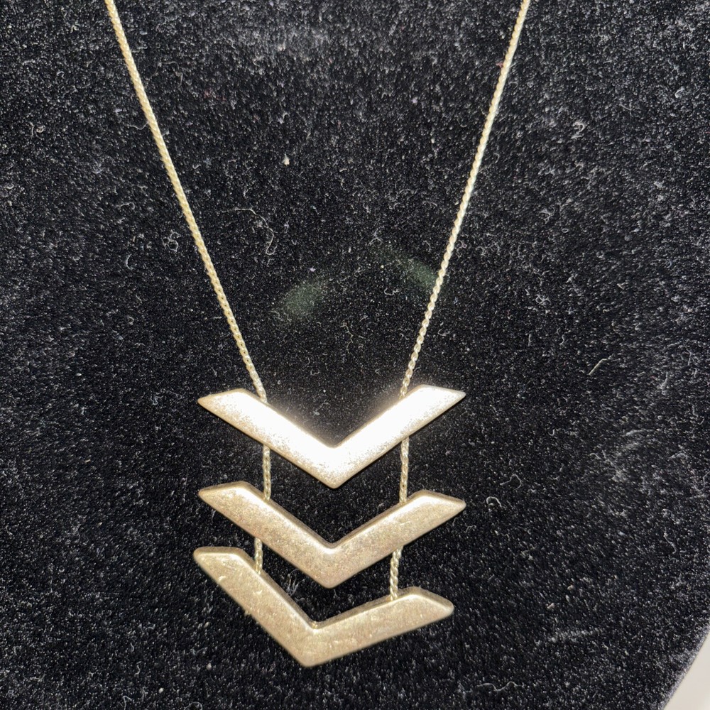 Silver Tone Necklace 30” Length Adjustable